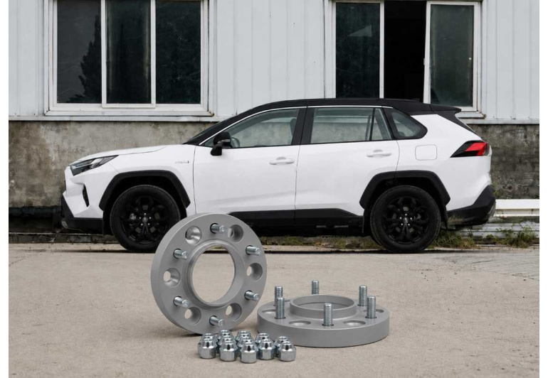 Проставки для Toyota RAV4: какие выбрать и как установить